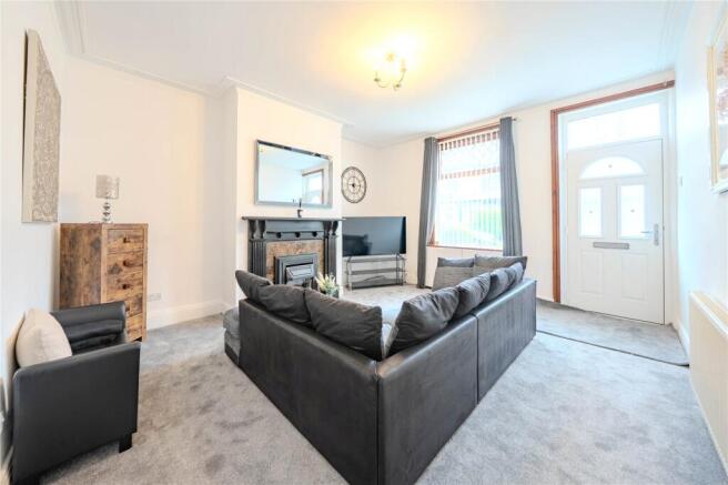 2 bed Terraced for sale Image 5