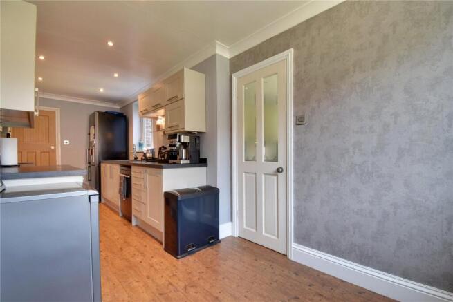 3 bed Semi-Detached for sale Image 11
