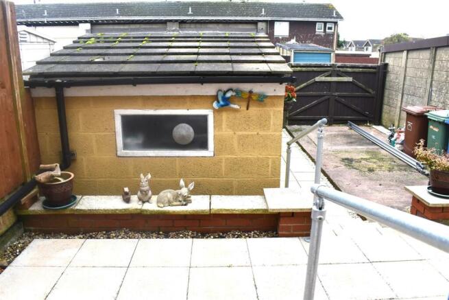 rear garden.JPG