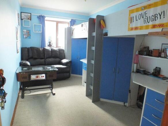 Photo 5