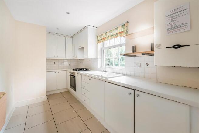 Flat-10-Woodvill-Road-8.jpg