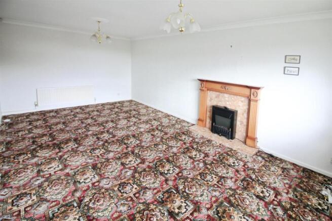 2 bed Detached Bungalow for sale Image 5
