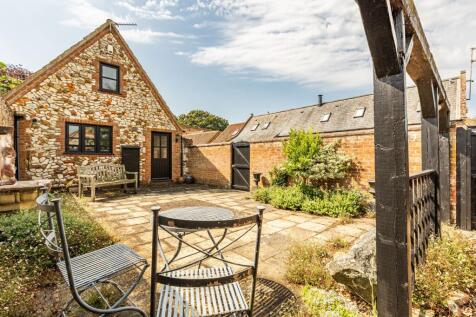 Charming Barn Conversion in Old Hunstanton