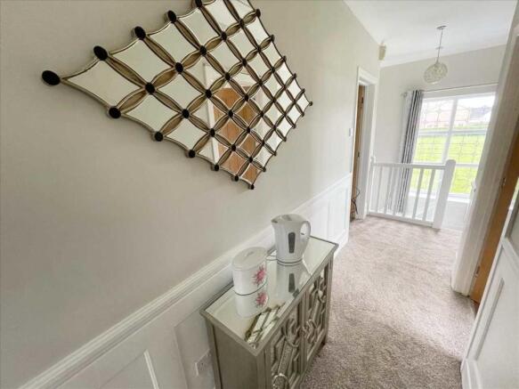 FIRST FLOOR LANDING
