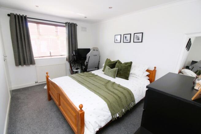 75 Moorland Road, Bridgwater photo 4