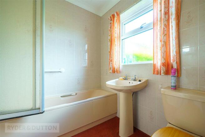 2 bed Bungalow for sale Image 9