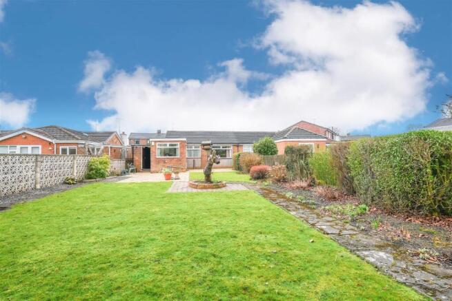 Briardene Drive, Wardley, Gateshead photo 4