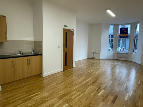 IMG-20221103-WA00...