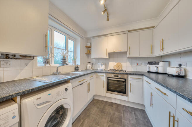 1419968-2-69a16ef...