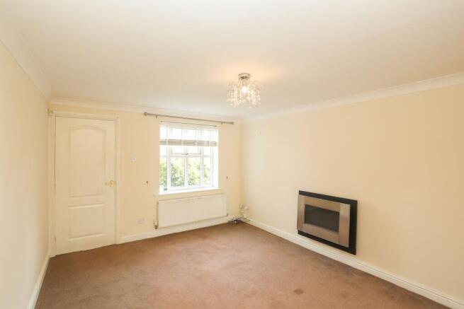4 bed Detached for sale Image 5