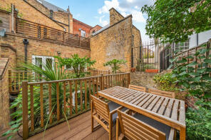 Flat 1, 364, Caledonian Road, London N1 1DU
