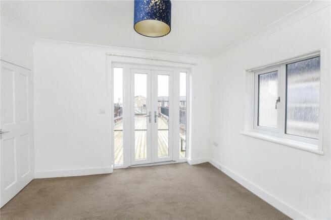 3 bed Maisonette to rent Image 11