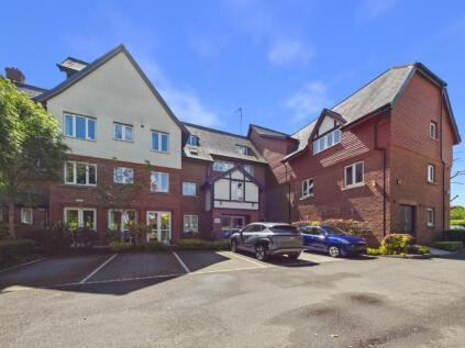 Shardeloes Court, Newgate Street, Cottingham, HU16 4EB