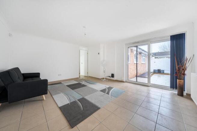 Bardney living room 2