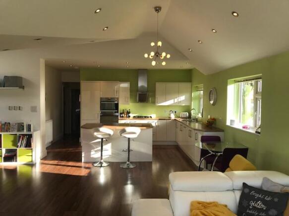 KITCHEN OVERVIEW