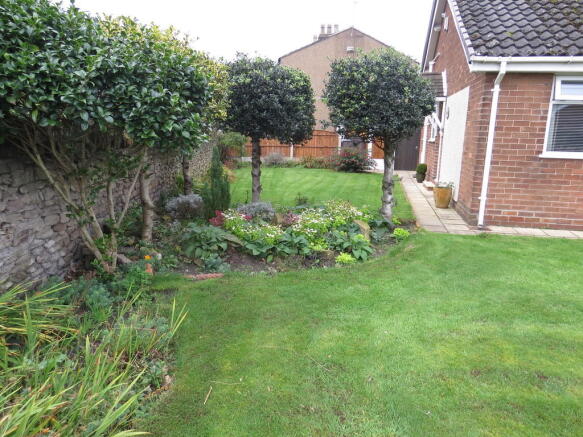 Photo 9