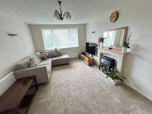 2 bed Bungalow to rent Image 6