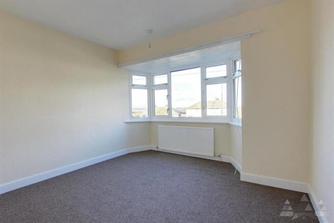 Bedroom with Bay_result.jpg