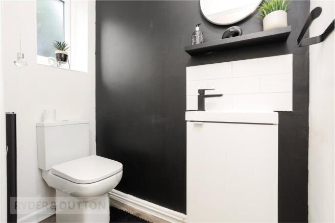 3 bed Semi-Detached for sale Image 10