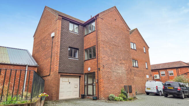 Two Bedroom First Floor Flat in Church Stretton