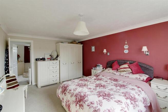 Bedroom 1..jpg