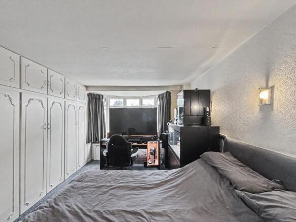 3 bed Semi-Detached for sale Image 9