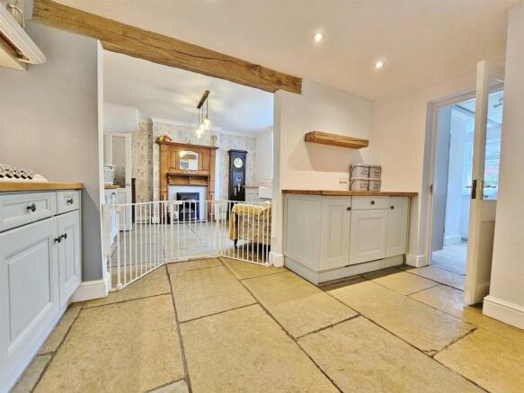 Kitchen/Breakfast Room