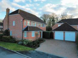 10, Water Lane, Greenham, Thatcham RG19 8SS