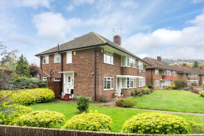 21, Swan Mill Gardens, Pixham, Dorking RH4 1PN
