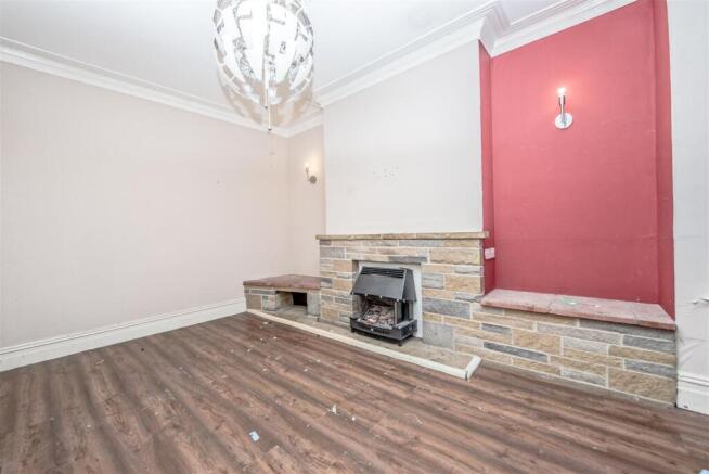 Living Room: