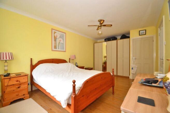 2 Ryde Mews