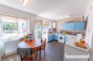39, Weald Way, Romford RM7 9PH