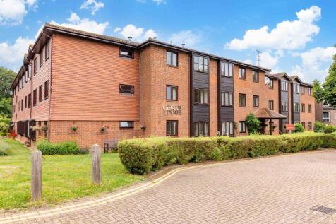 Brighton Road, Crawley, RH11