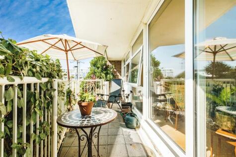 Ferry Road, Shoreham-By-Sea