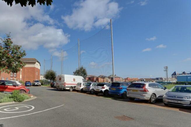 1 bed Flat for sale Image 8