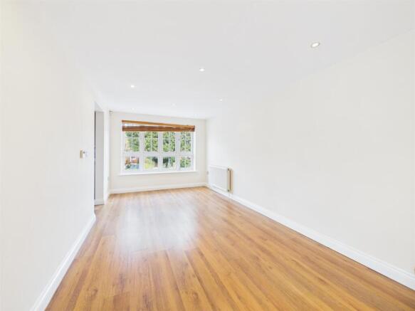 Open Plan Living/Dining Room