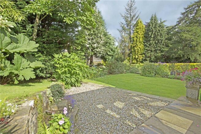Lawns & Seating Area