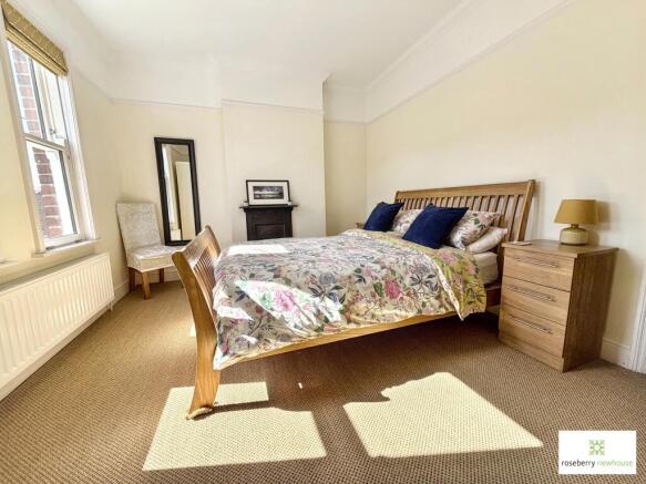 2 bed Terraced for sale Image 7