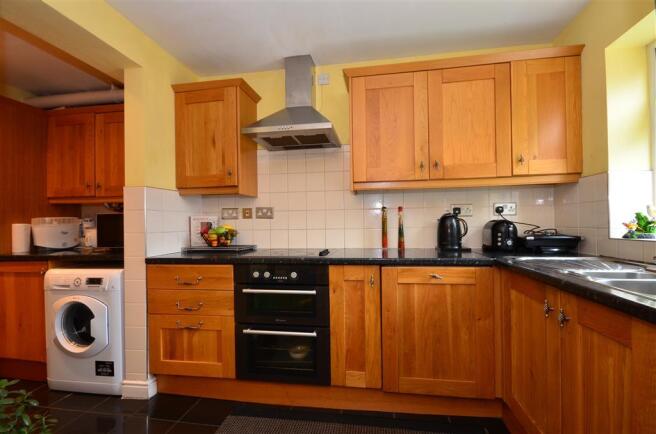 Kitchen/Dining Area