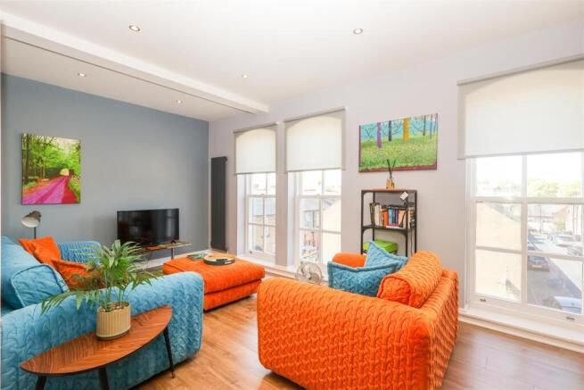 2 bed Apartment for sale Image 8
