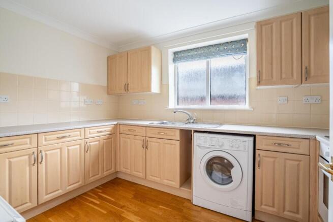 3 bed Terraced for sale Image 7
