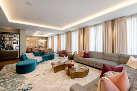 77 South Audley Street, Mayfair, London, W1K