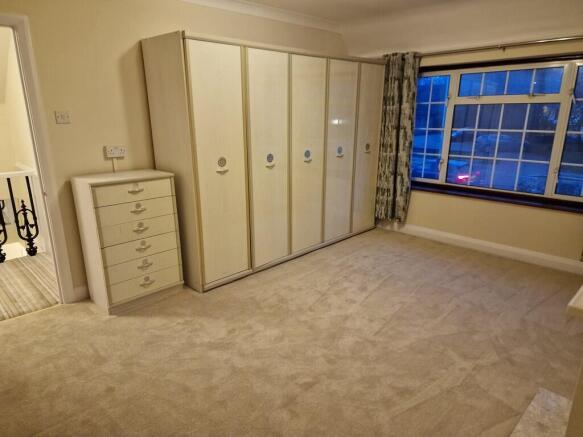 Pinner Road, Nrot...