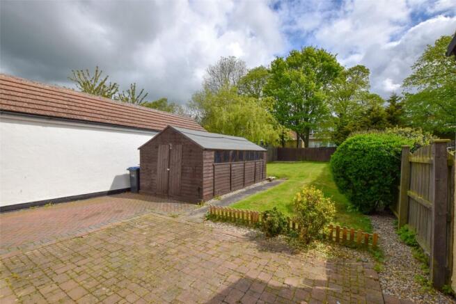 3 bed Semi-Detached for sale Image 11