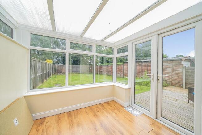 2 bed Semi-Detached Bungalow for sale Image 4