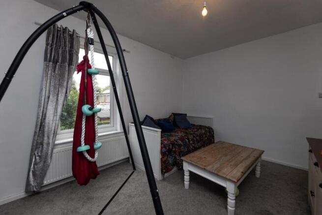 2 bed Terraced for sale Image 8