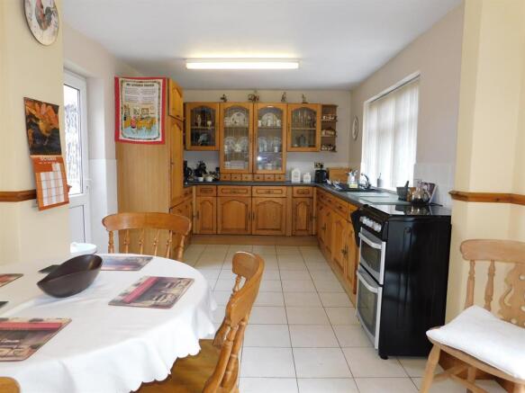 Kitchen 2