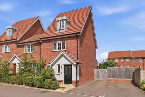 Foxglove Gardens, Chigwell