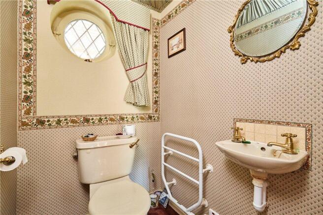 3 bed Bungalow for sale Image 11