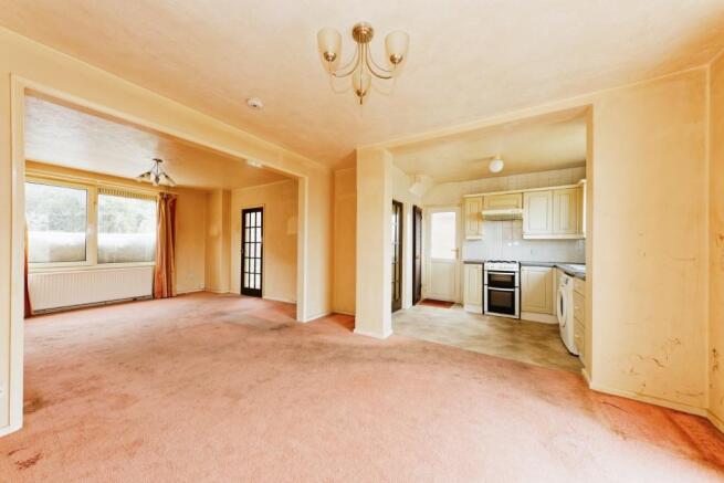Lounge/Diner/Kitchen
